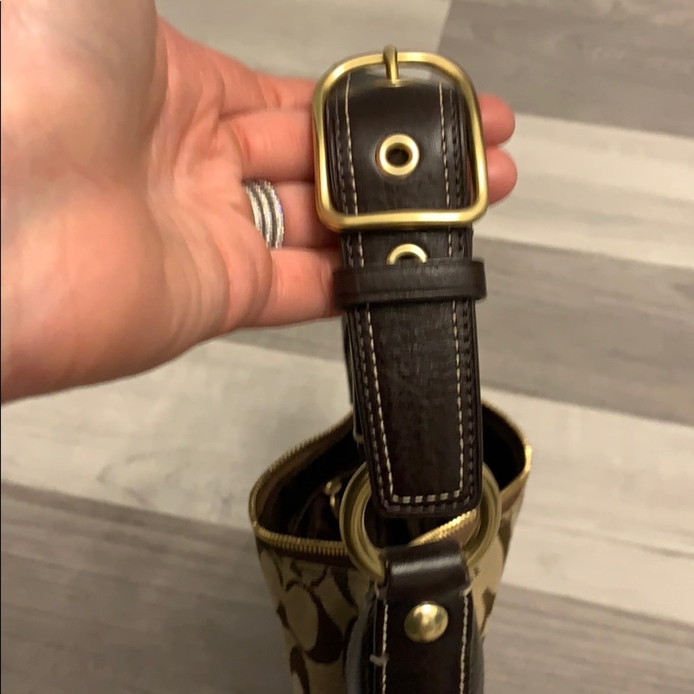 Authentic Coach - image 4